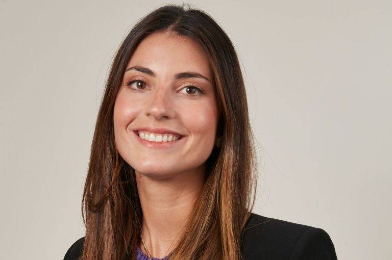 Bárbara Espir Se Torna a Primeira Mulher a Liderar uma Empresa de Criptomoedas no Brasil