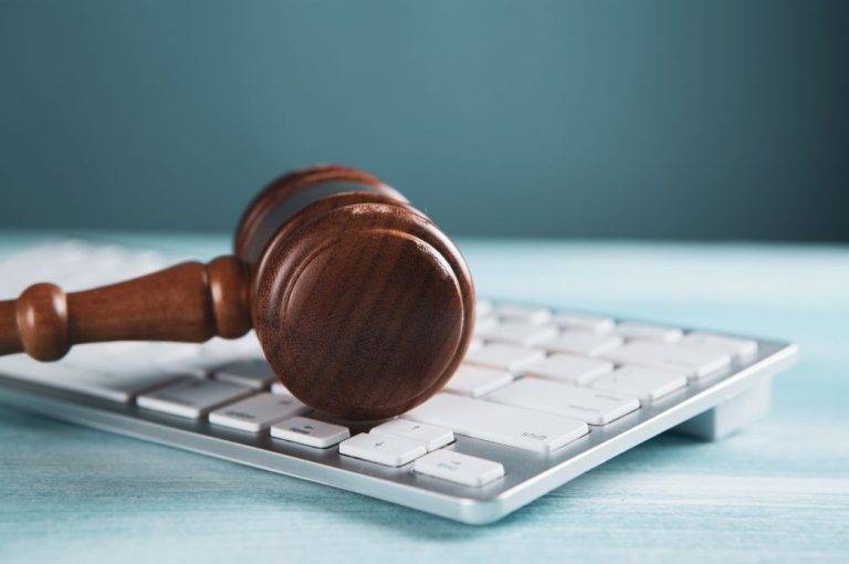 Renúncia de CEO da G4 Educação Levanta Debate sobre Uso da LGPD para ‘Cancelamento’ de Empresas