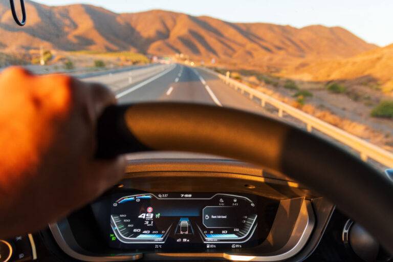 Transportadoras enfrentam onda sem precedente de golpes na internet com o uso de marca e imagem