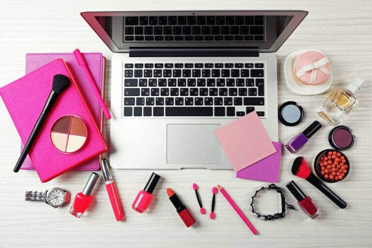 Atrasos na entrega reduzem recompra no e-commerce de moda no Brasil, mostra estudo da Intelipost