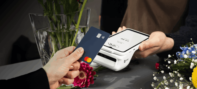 SumUp lança maquininha Smart com ferramentas de gestão e Pix QR code gratuito