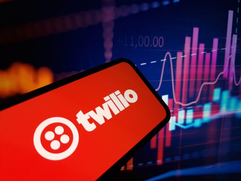 Nava e Twilio anunciam parceria estratégica no Brasil